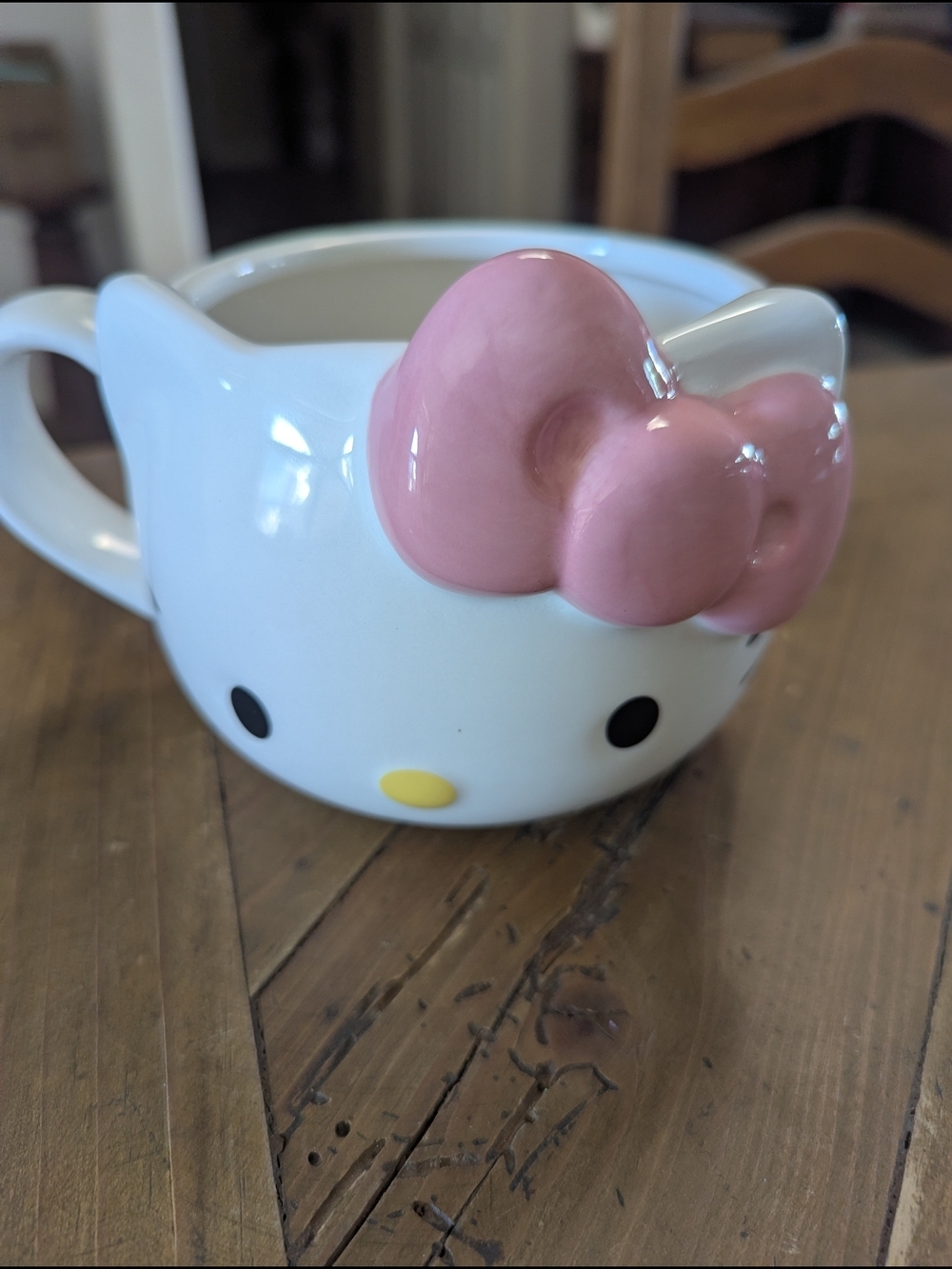 Hello Kitty Ceramic Mug with Pink Bow